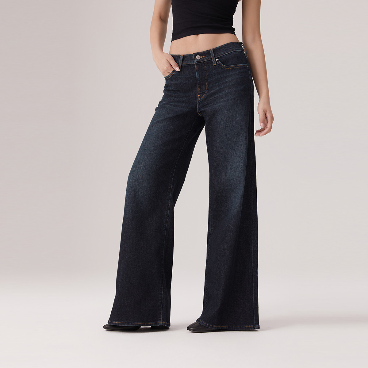 LEVI'S Levi's李维斯26秋冬新款女士美式318宽松阔腿牛仔裤