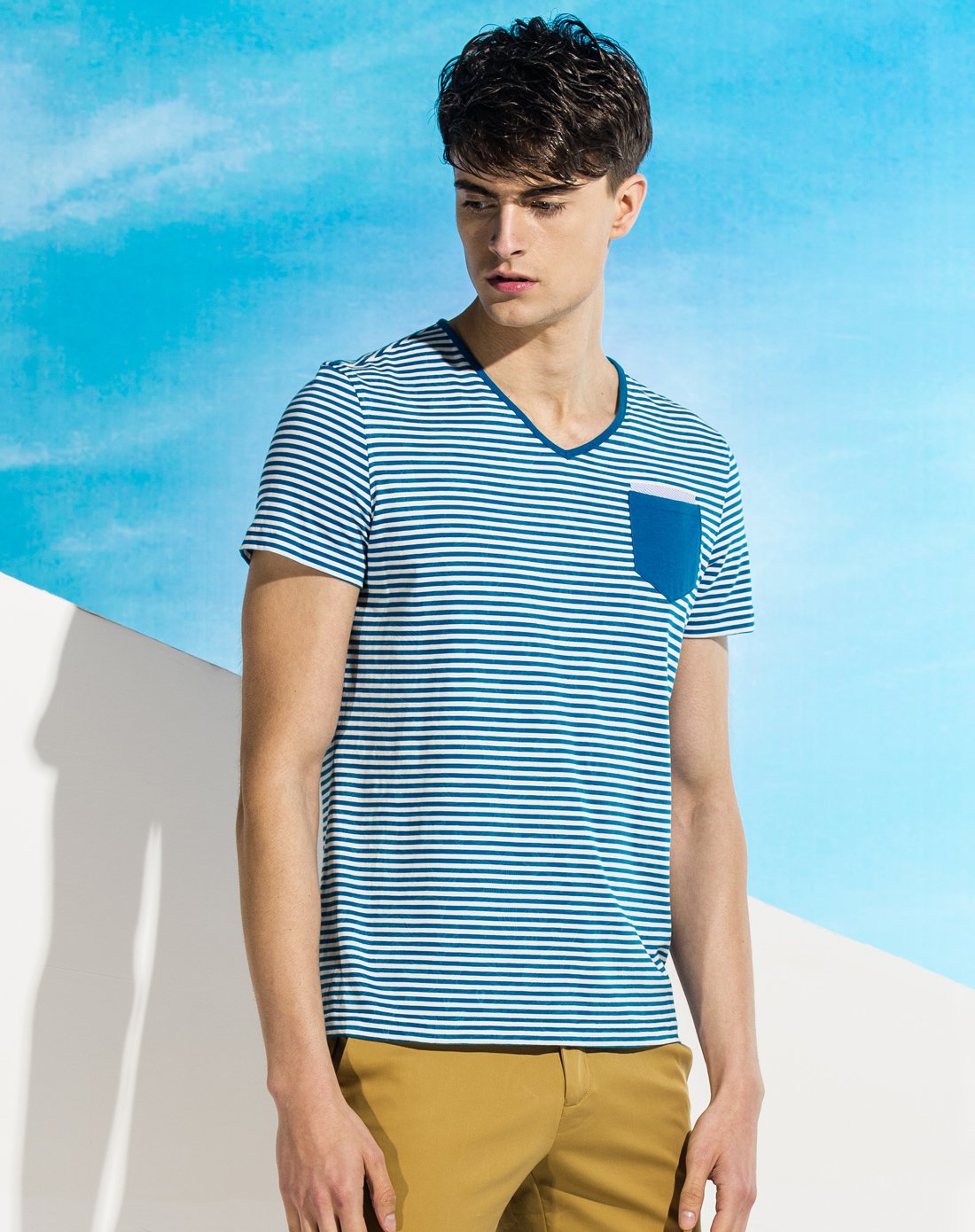 七匹狼旗下swsport(特惠)湖蓝色夏日休闲v领短t恤衫411381-01_唯品会