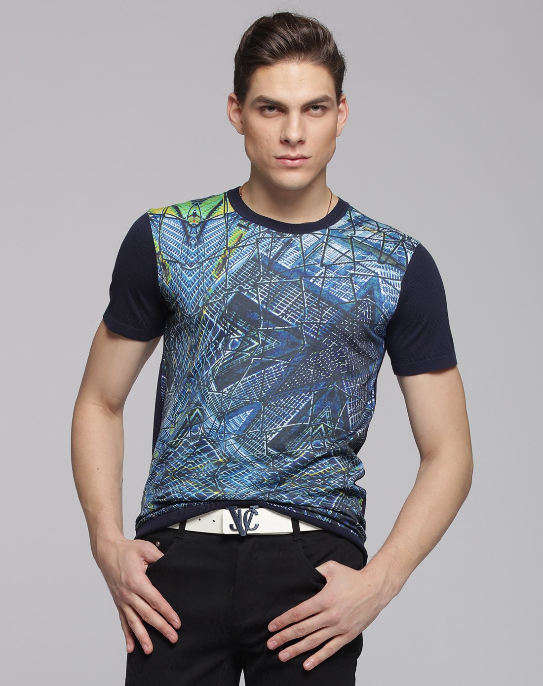 裤装大赏-威杰思vjc抽象印花短袖修身针织衫b5bc130828_唯品会