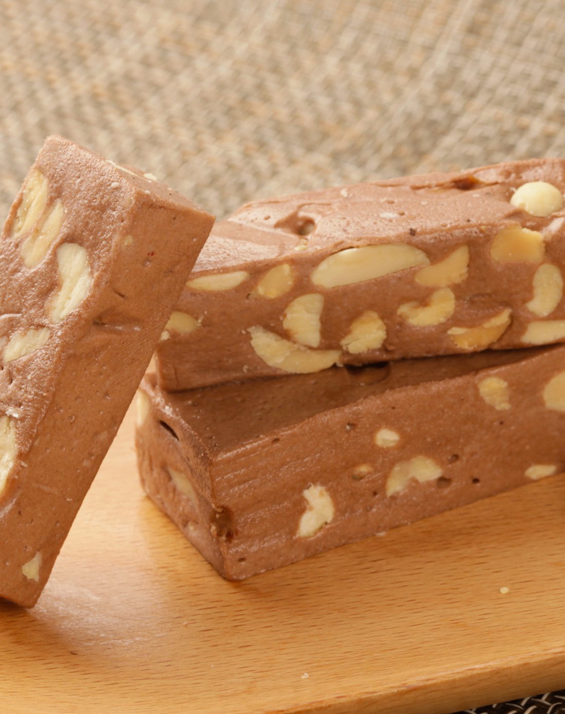 【乐奈】巧克力味牛轧糖115g*1袋