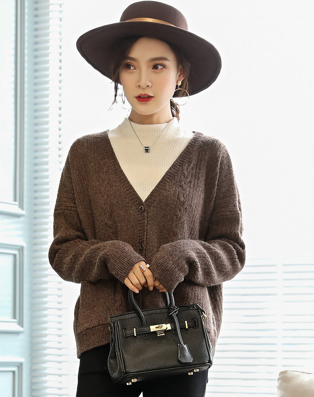 单排扣溜肩宽松针织外套