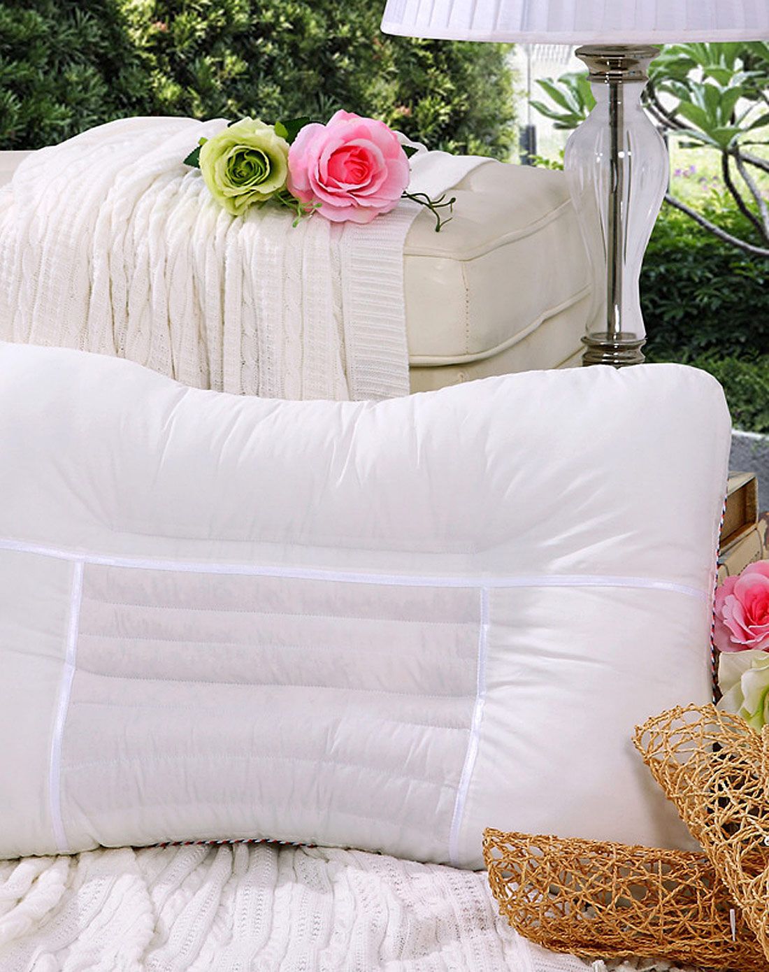 富安娜-香蒲麦饭石枕-白-70*45cm