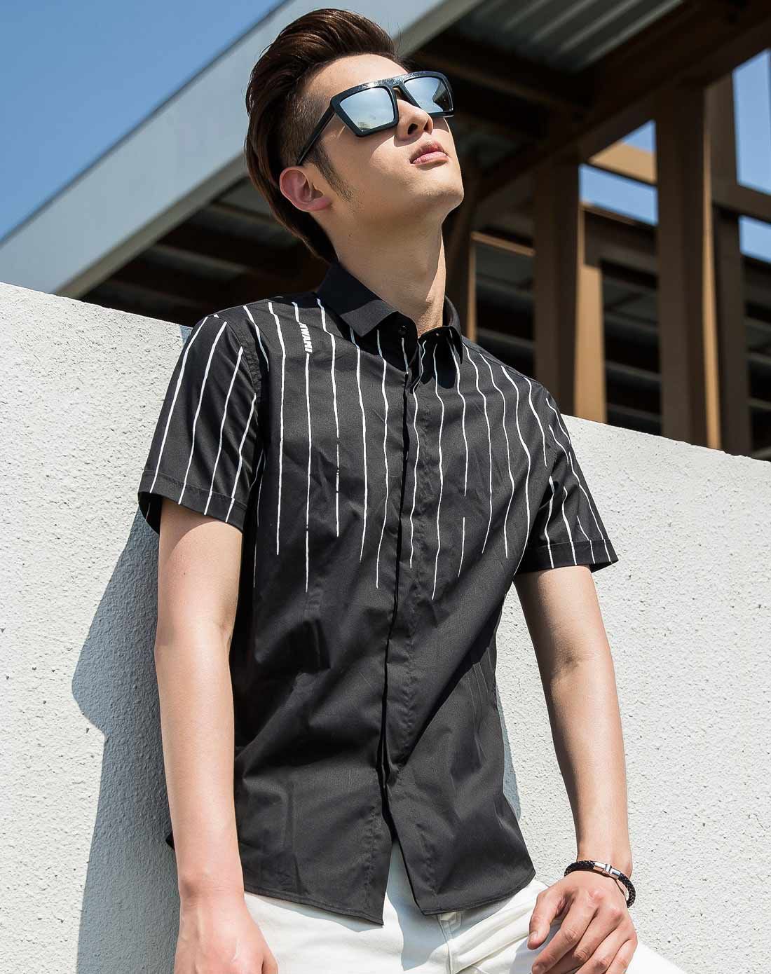 轻奢男士潮流竖条纹黑色短袖衬衫