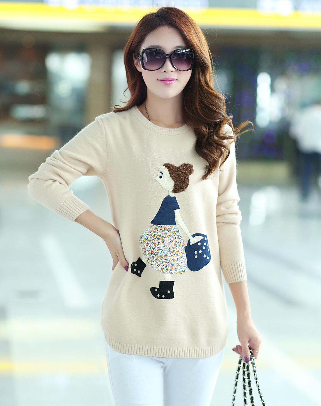 女米色美女图案圆角下摆中长款针织衫