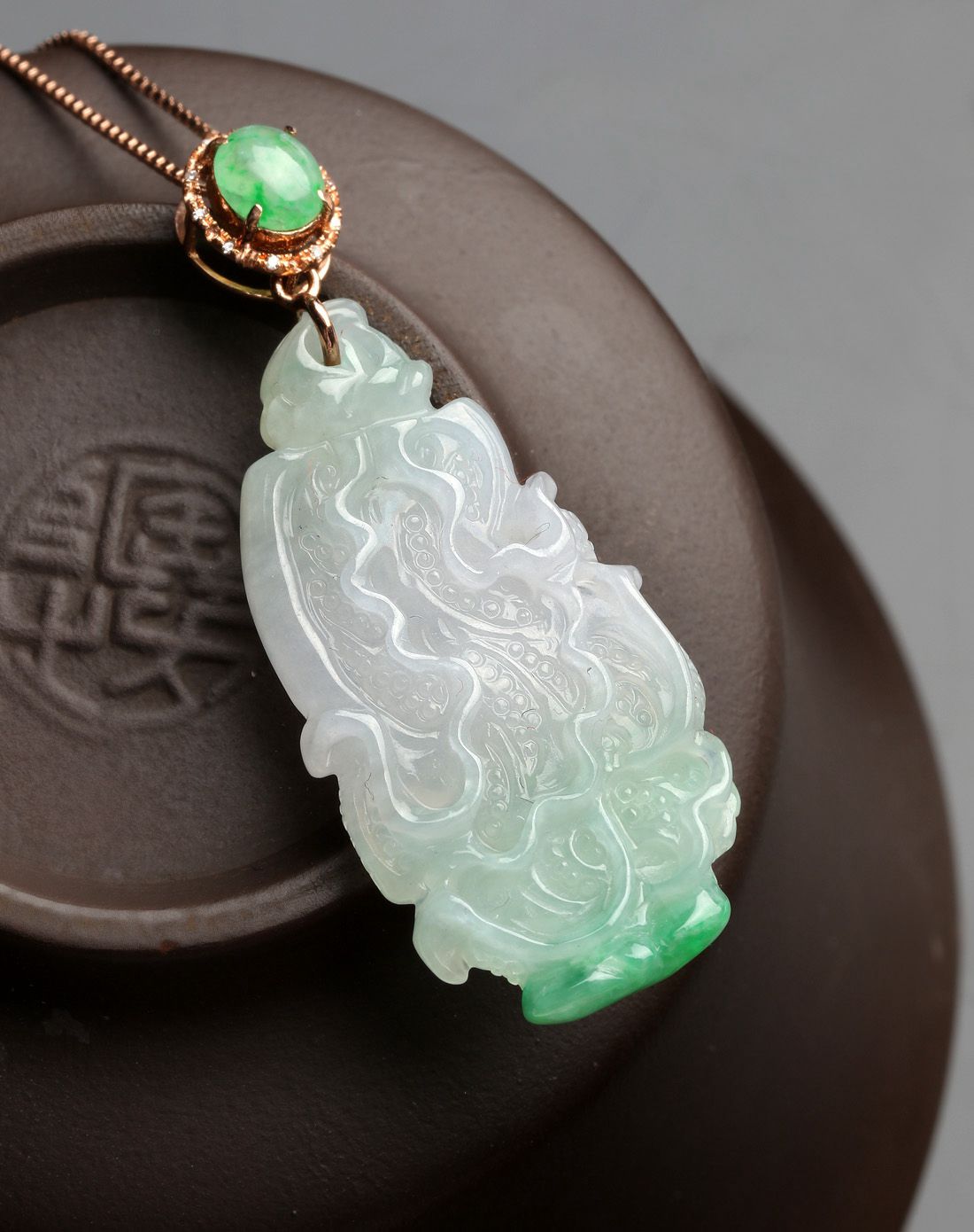 东方翡翠 东方翡翠 特色糯种百财18k金钻石镶天然翡翠吊坠