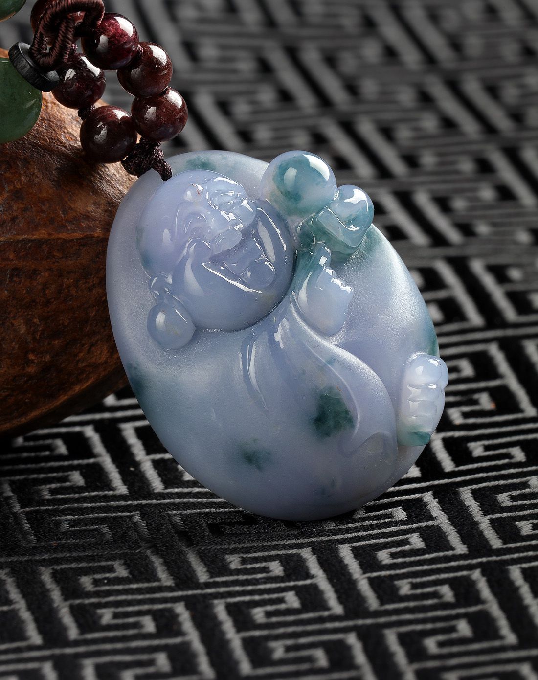 东方翡翠 精品工艺紫色a货翡翠自在逍遥佛公挂件