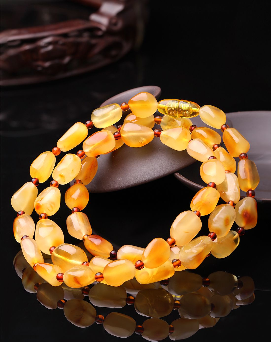 玛丽.温莎 随形俏色琥珀蜜蜡项链珠链附证书