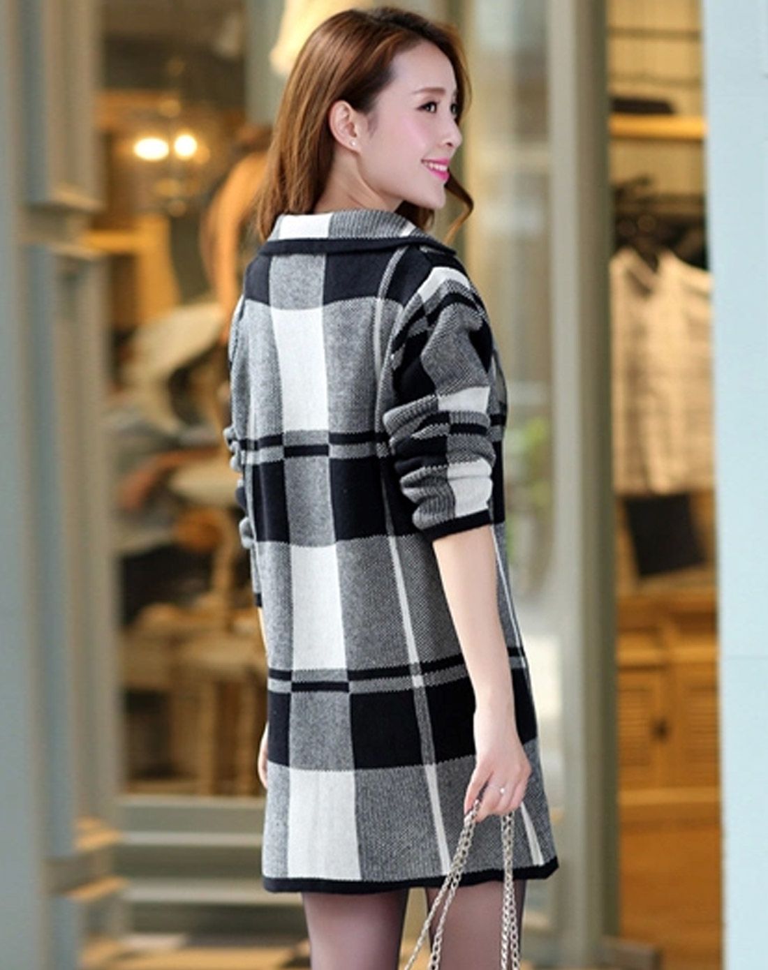 针织百搭小外套黑加白