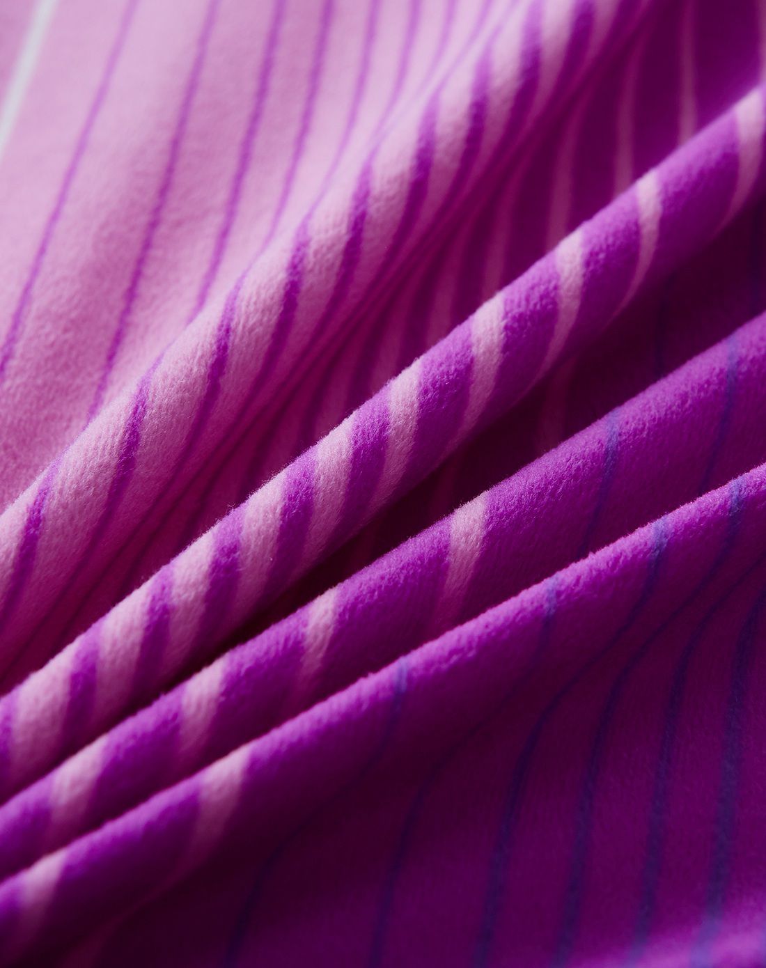 条彩恋-保暖超柔天鹅绒四件套1.5米床