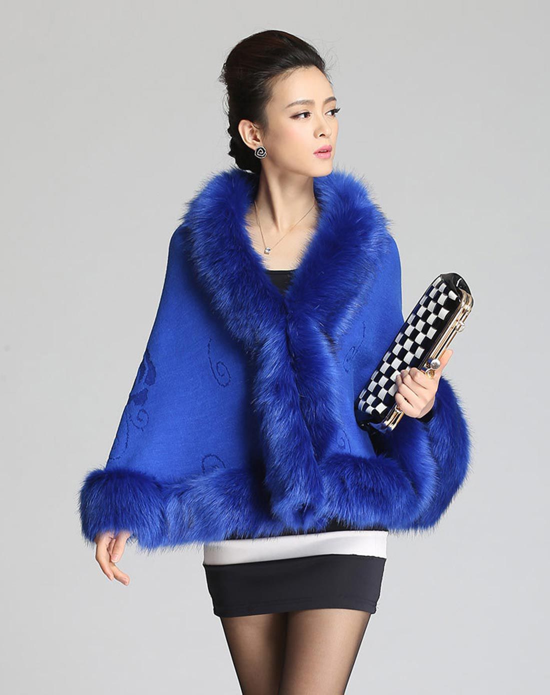 女蓝色时尚气质纯色印花毛领斗篷