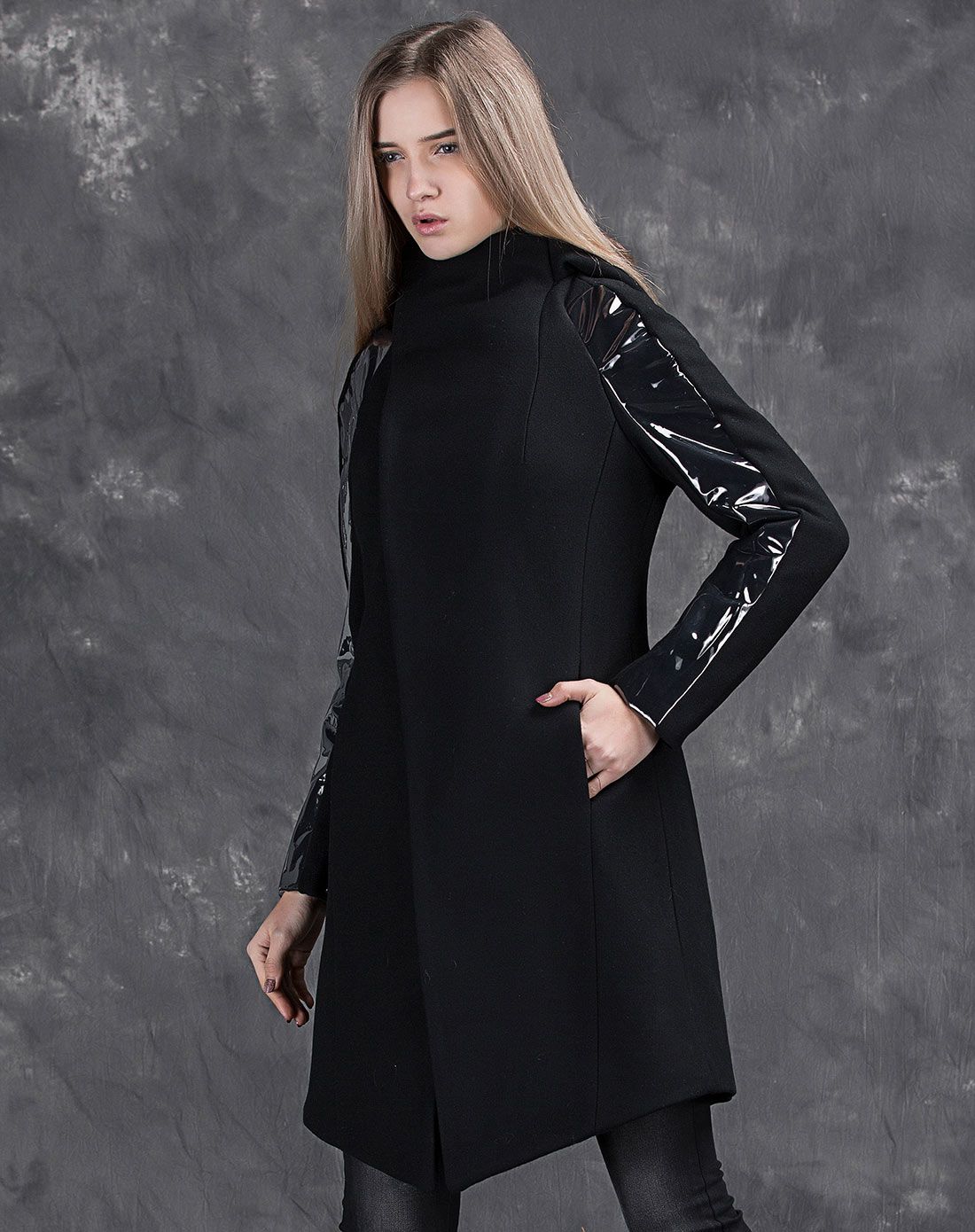 透明几何光泽贴片大衣