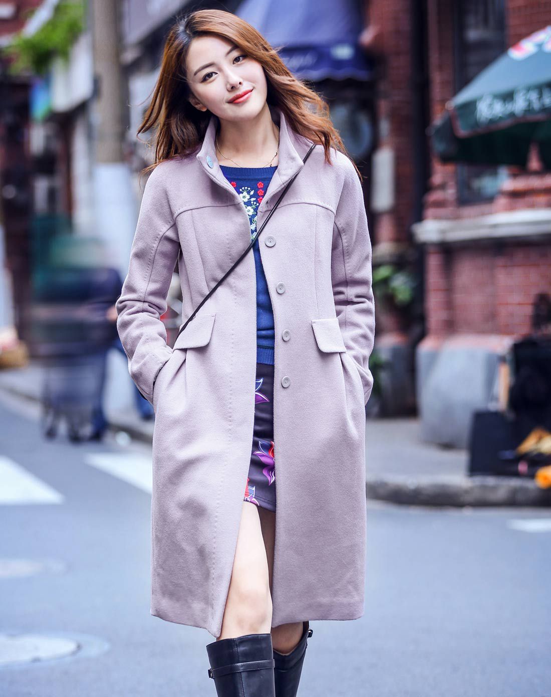 黄色立领插肩长袖毛呢外套