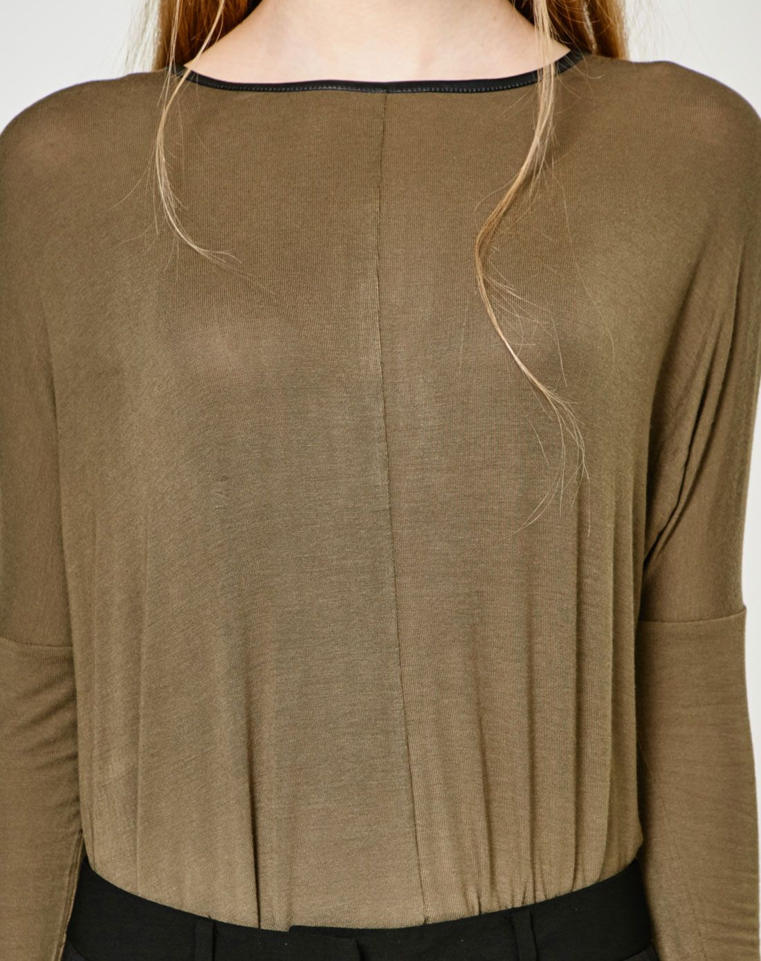 时尚深咖绿色长袖t恤