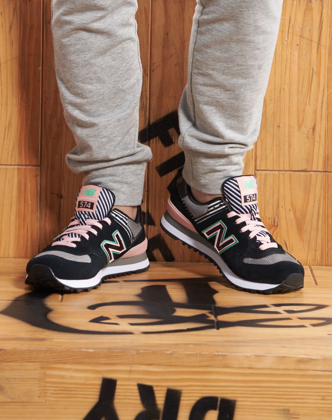 new balance潮流运动鞋专场574系列 女款黑色经典鞋wl574bfk_唯品会