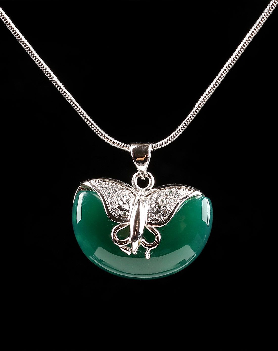 一生一石 翩蝶招怜绿玛瑙合金镶嵌吊坠