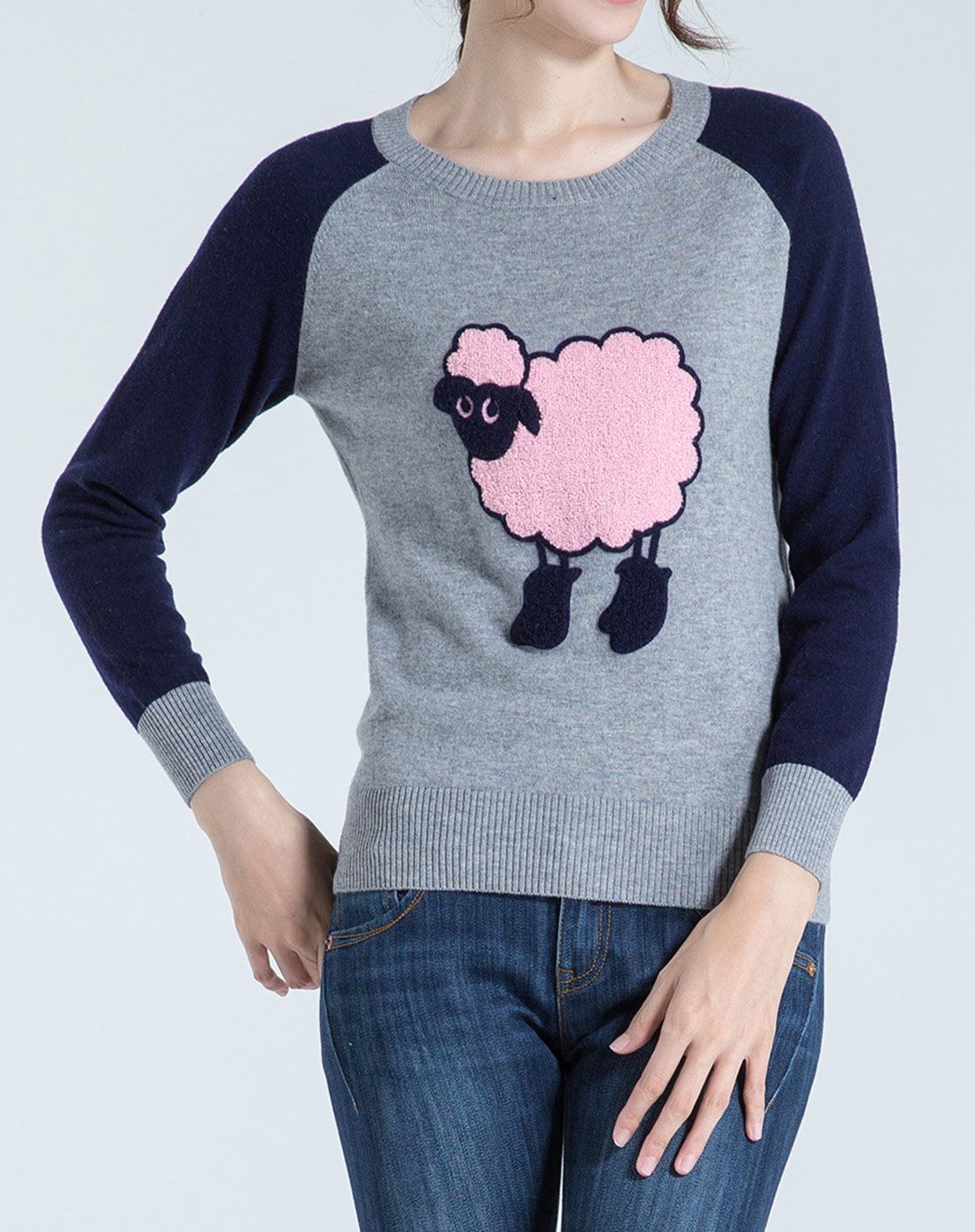 灰色可爱小羊图案长袖羊毛衫