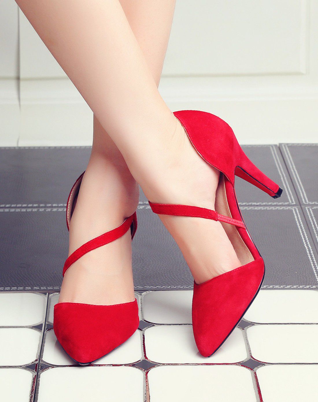 羊皮包头中空细跟高跟尖头绑带浅口单鞋