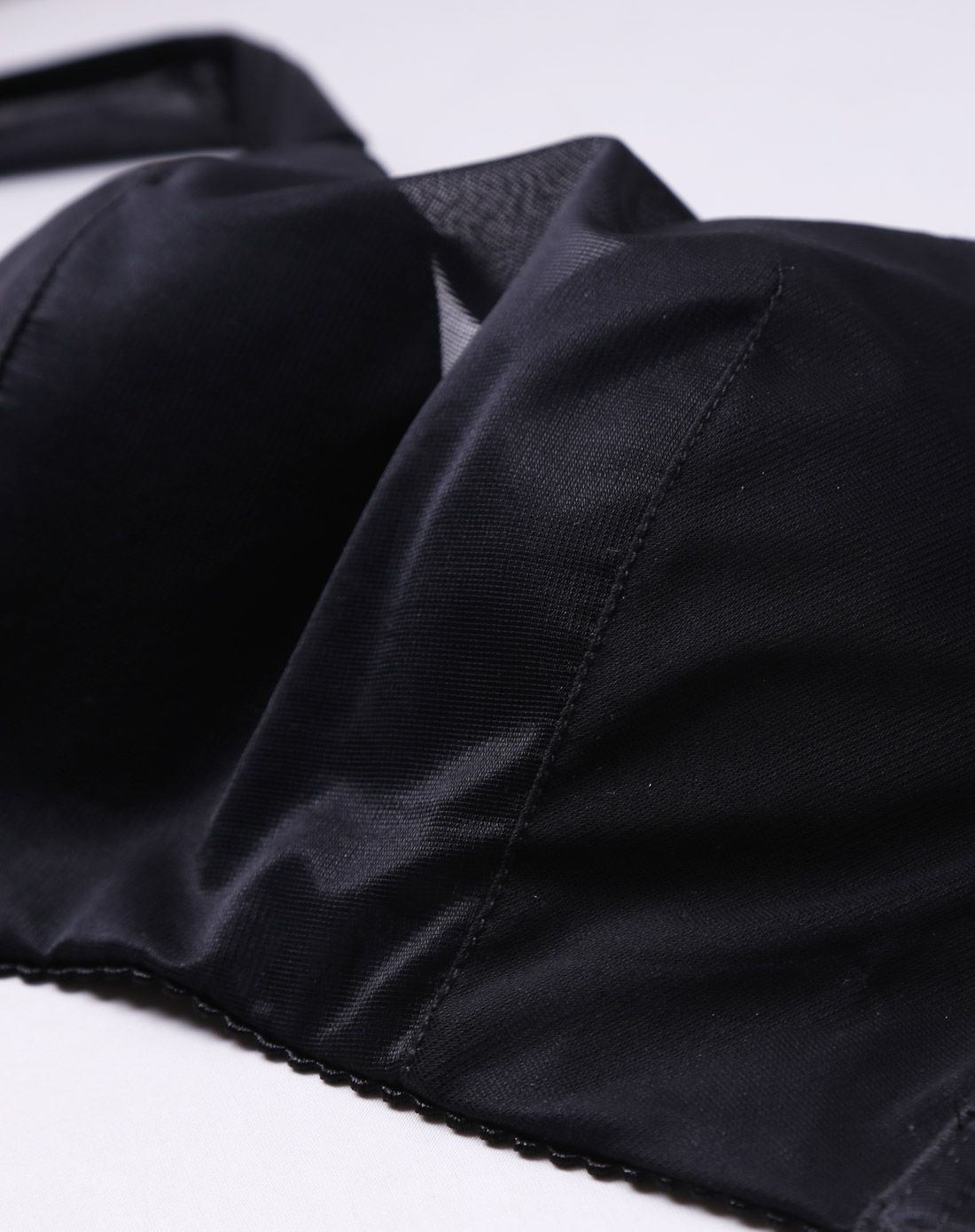 梦芭蒂moonbadi女士内衣专场黑色深v抹胸摩卡性感舒适聚拢中模杯文胸