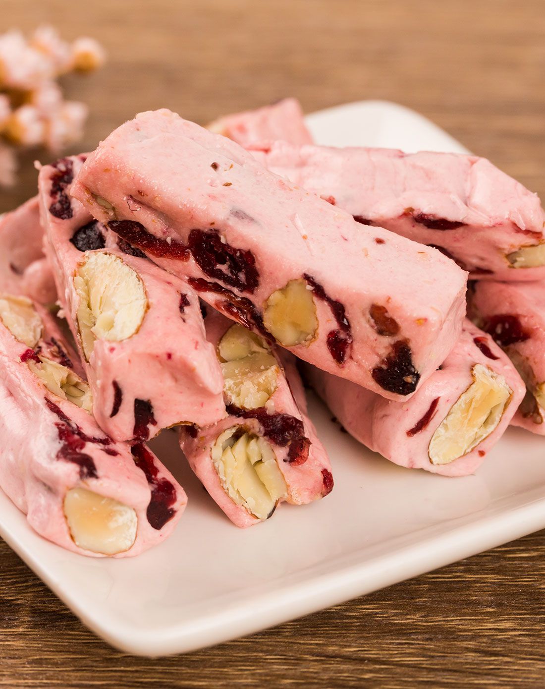 leni蔓越莓味牛轧糖260克礼盒