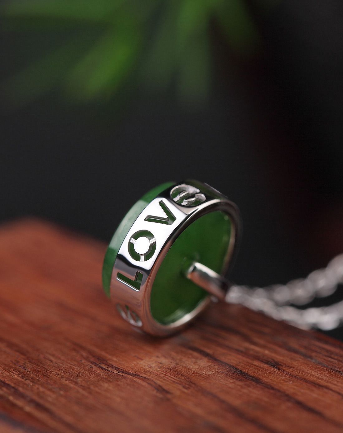 一生一石 翠羽明珰天然碧玉925银镶嵌吊坠