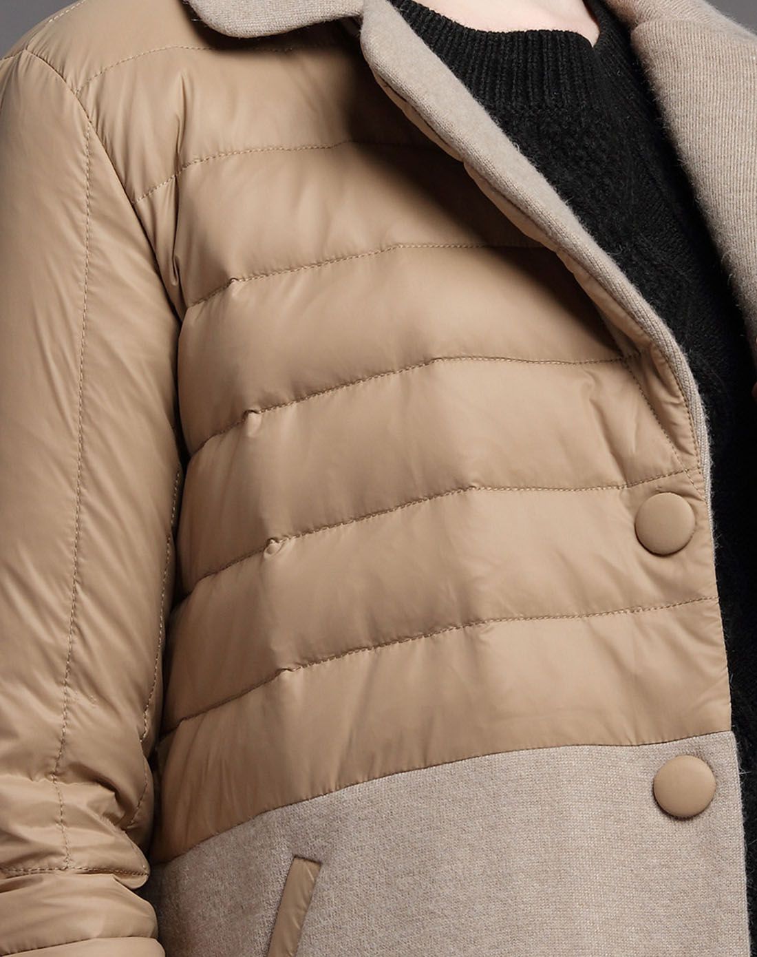 女式沙漠色简约短款毛呢拼接羽绒服外套