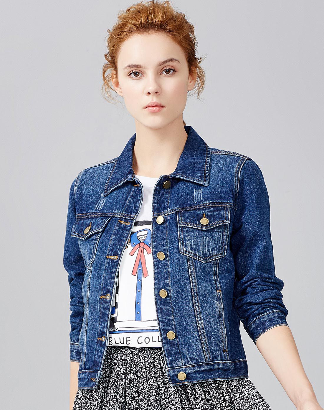 中蓝色短款简约修身牛仔外套
