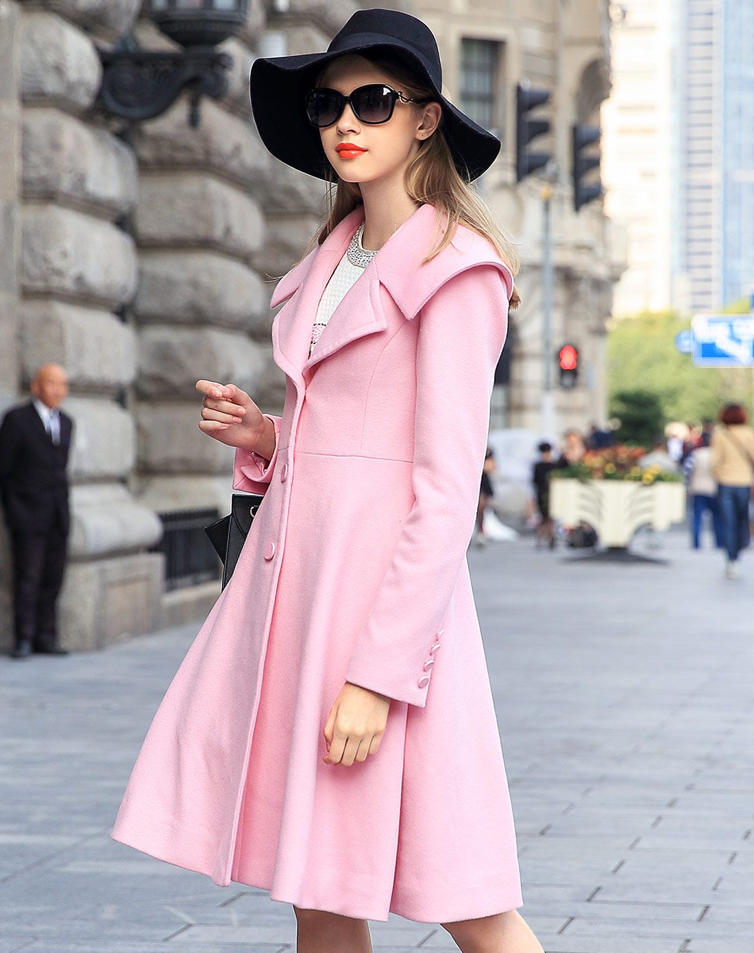 粉色简约风格长袖中长款大衣