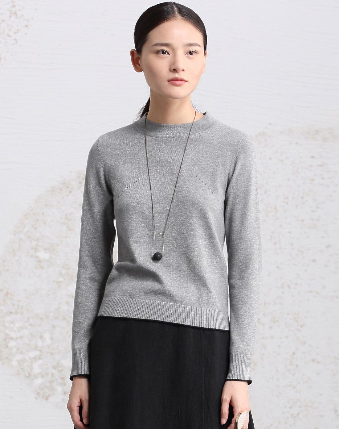 修身镂空文艺立领长袖毛衣奶油色