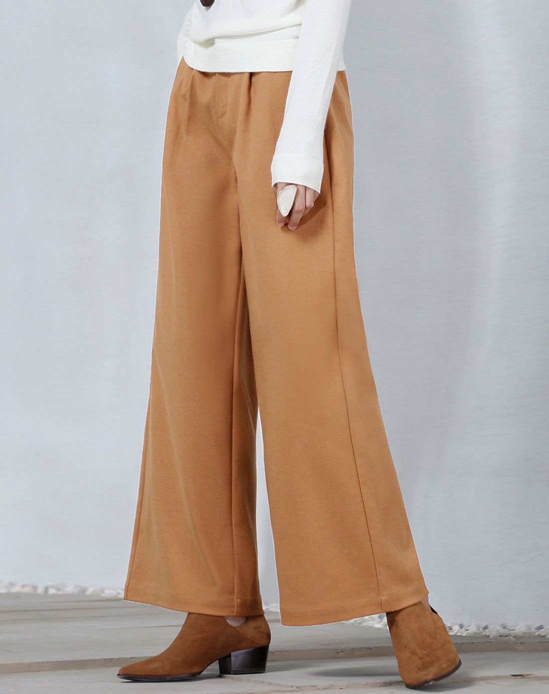 文艺高腰休闲阔腿裤驼色