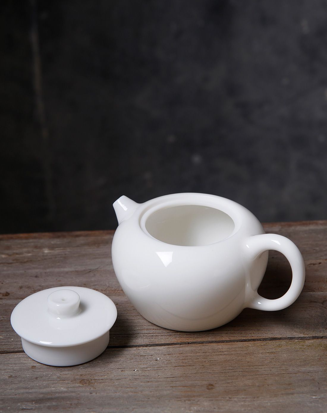日本竹野吾家名师茶具专场日本进口 特级白瓷 红宝茶壶(白泥石)