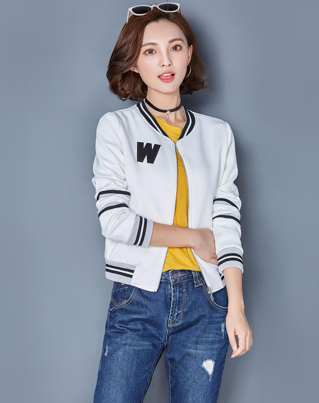 女白色新款字母休闲运动外套