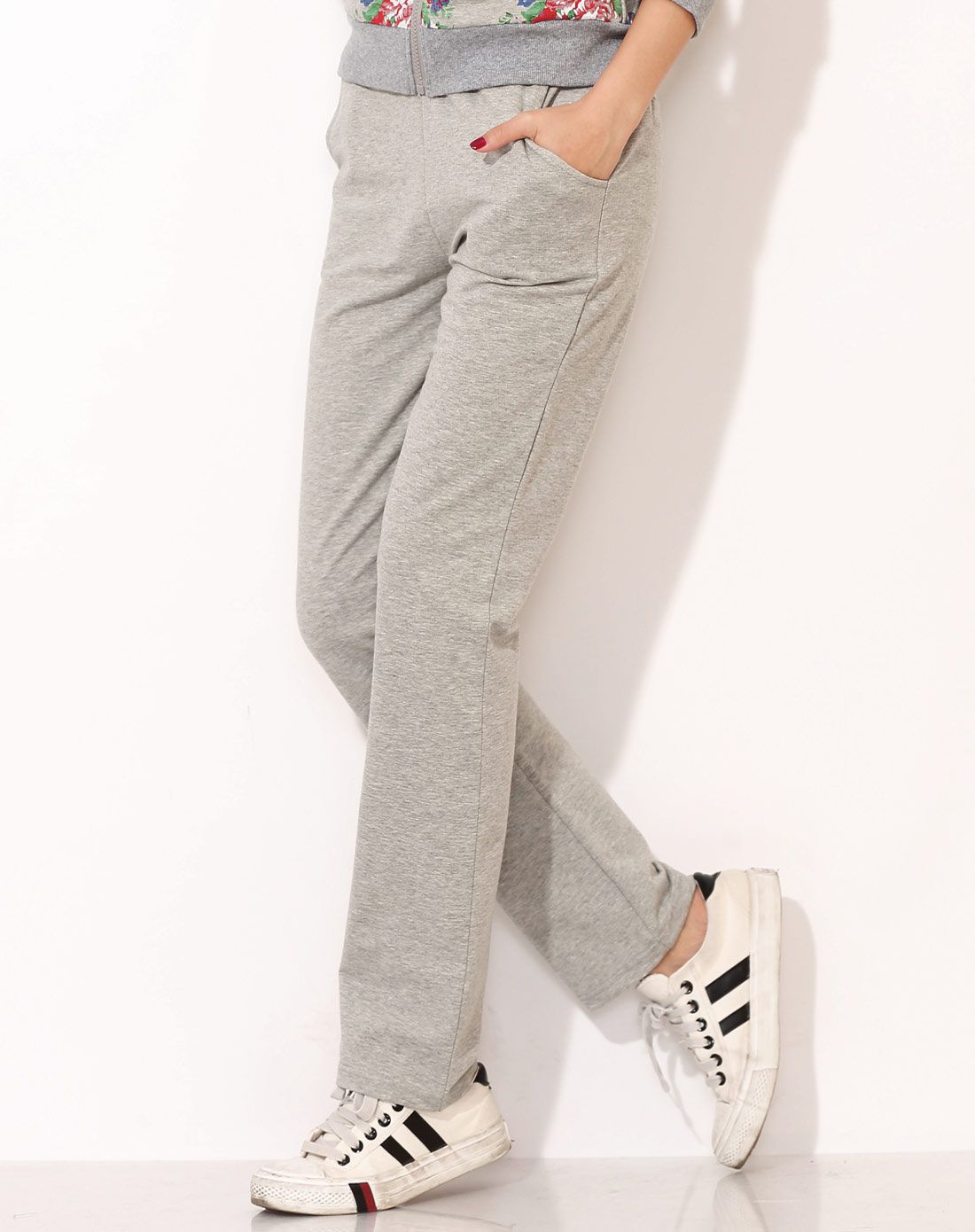 运动健美 女款浅麻灰裤子