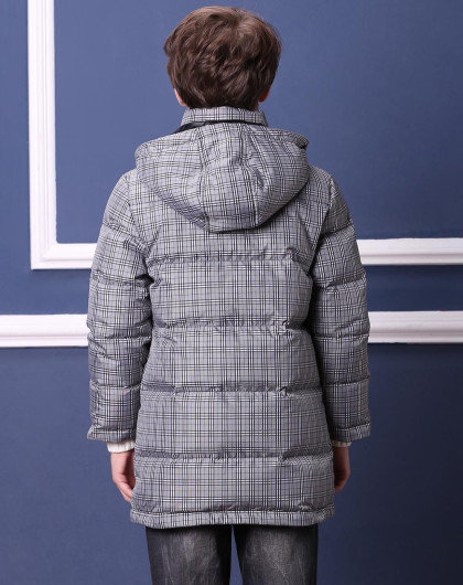 男童灰色织格童带帽长款羽绒服