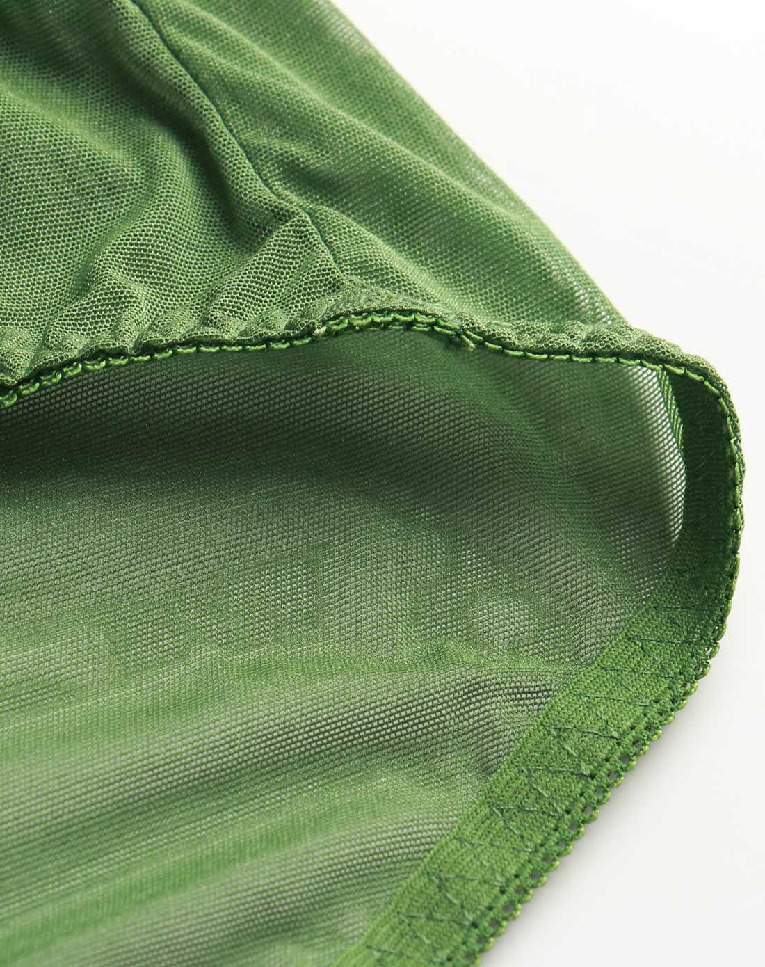 绿色格子中低腰三角内裤