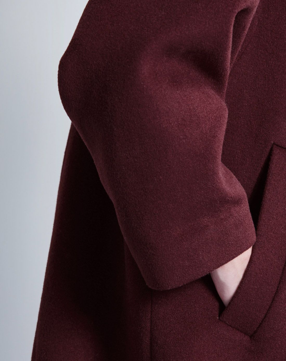 深枣红翻领宽松茧型毛呢外套
