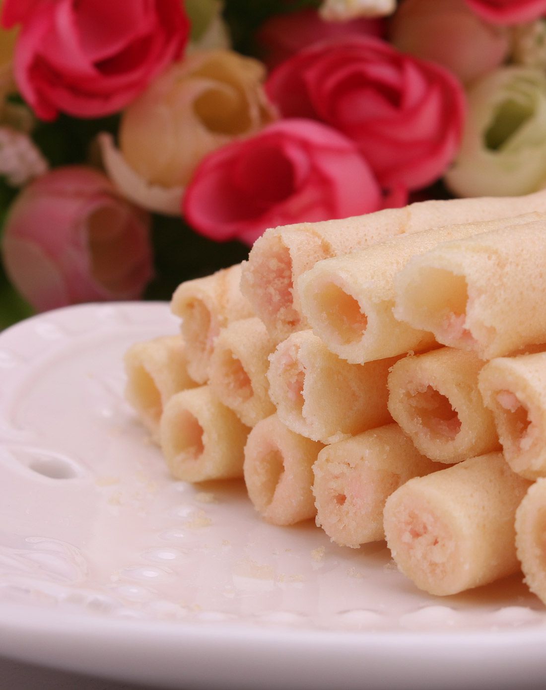 爱时乐 草莓味威化卷心酥促销装共710g