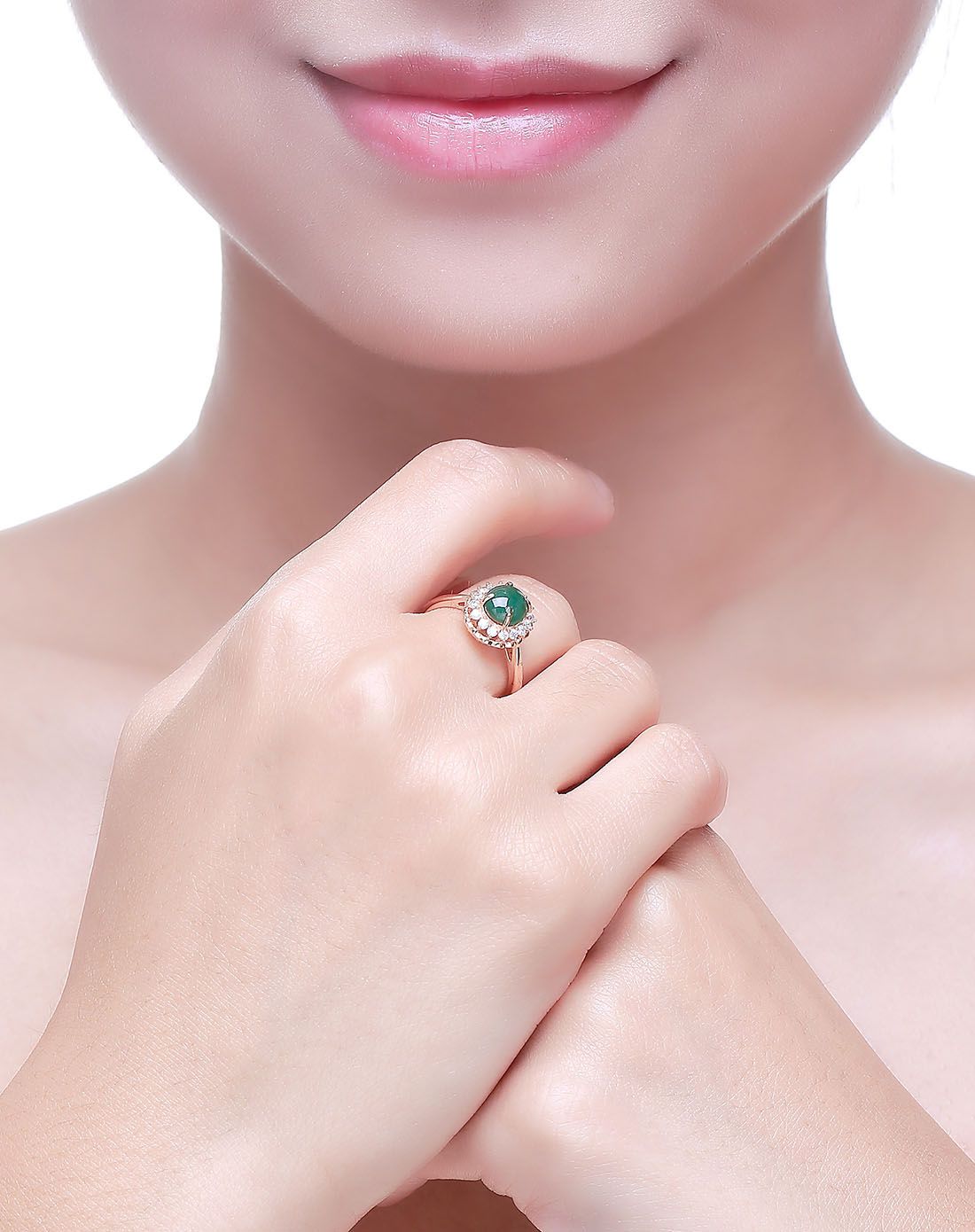 aznavour 天然a货翡翠戴妃款戒指(附证书)