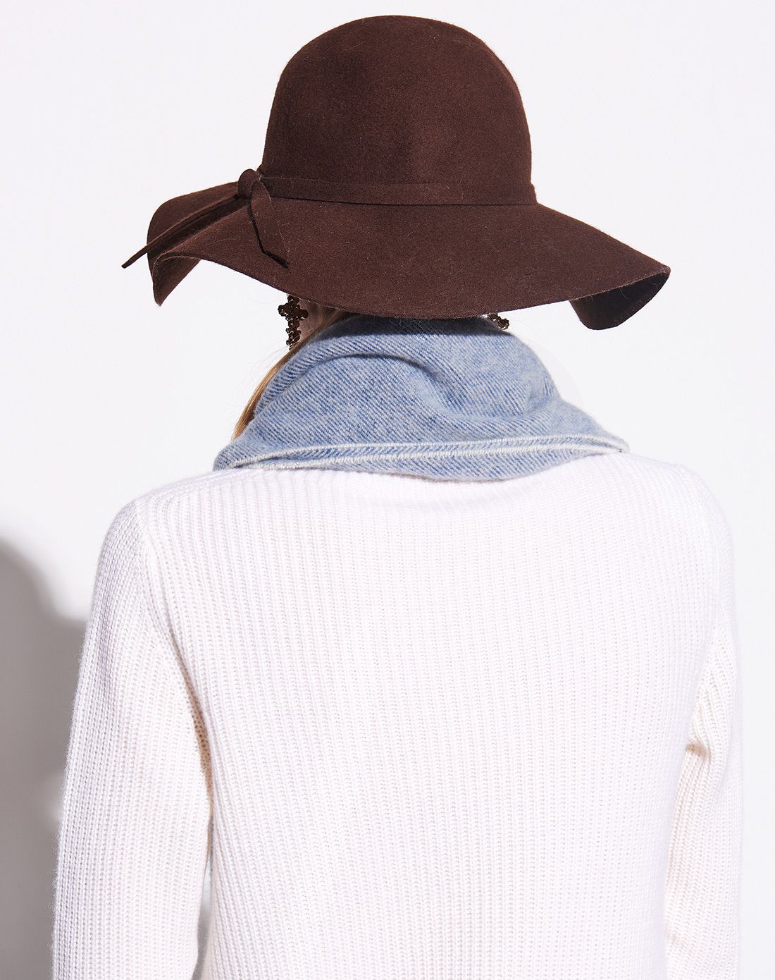 牛仔蓝秋冬时尚配饰羊绒围巾