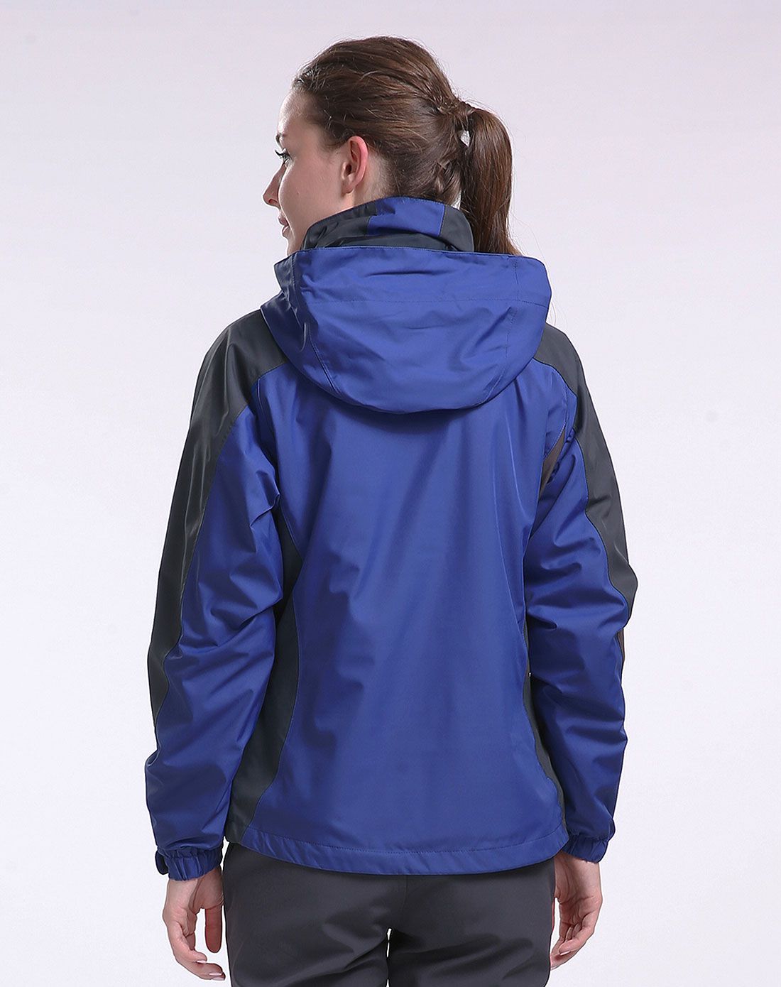 女款蓝色抗寒保暖休闲三合一冲锋衣