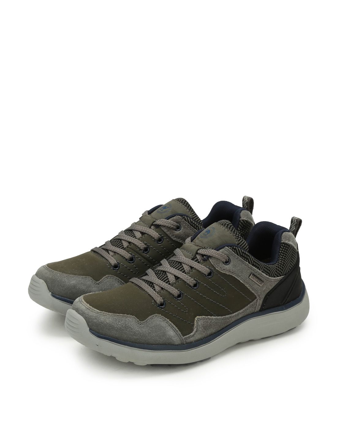 骆驼牌户外休闲时尚轻便耐磨 男款卡其色徒步鞋w65332