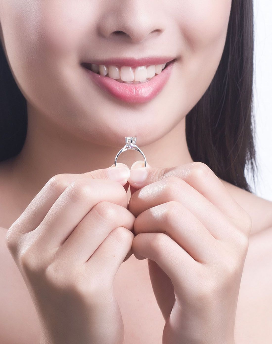 喜钻18k金40分钻石女戒