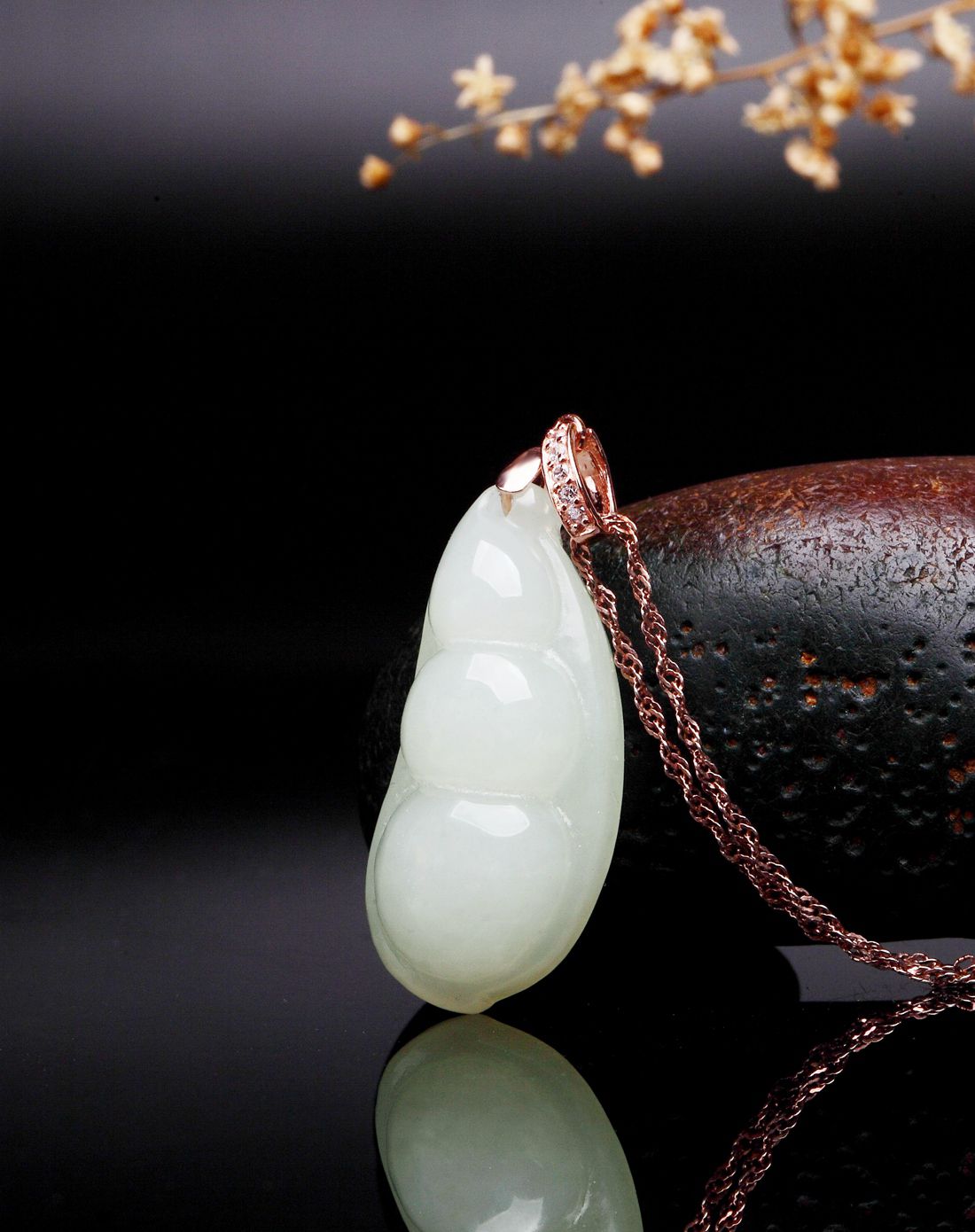 royal gem 天然和田玉福豆吊坠 赠扣链