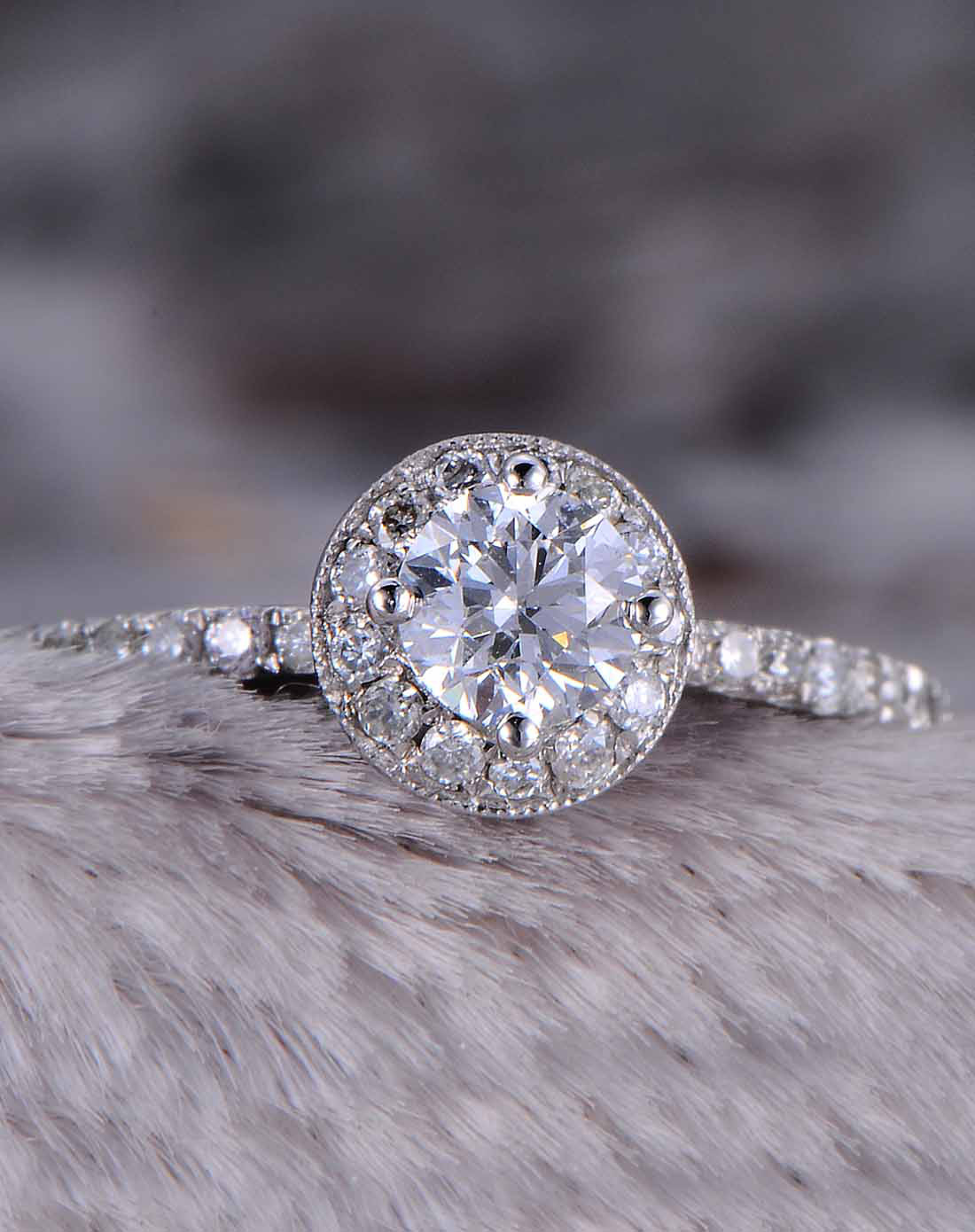 喜钻18k金70分fg色钻石女戒指