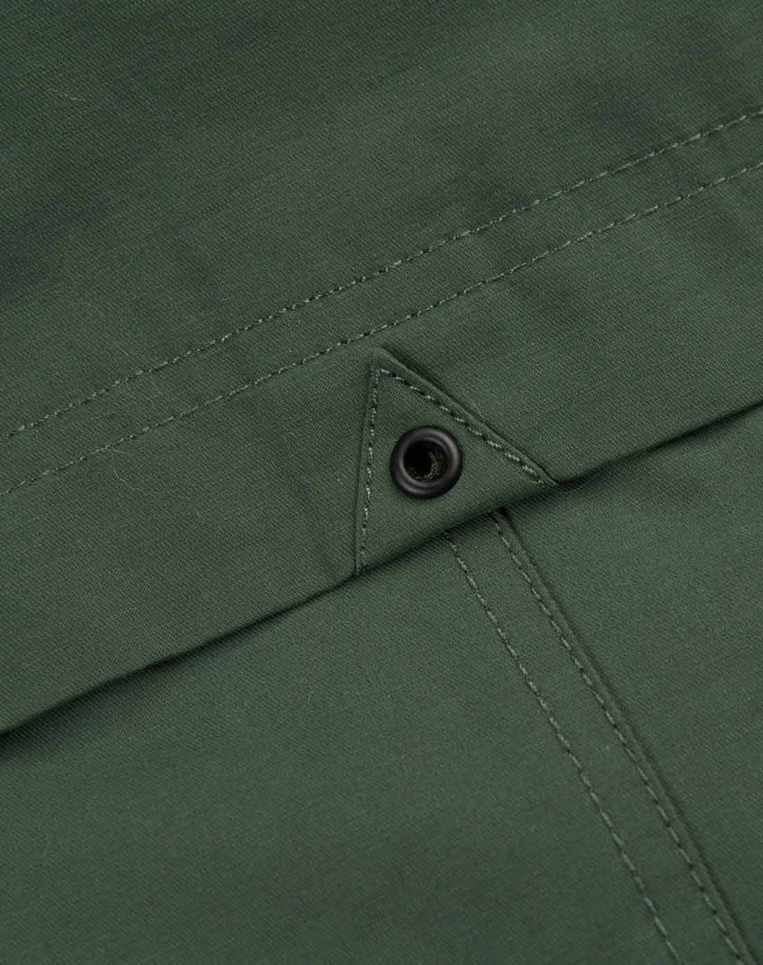 深翠绿时尚工装连帽夹克