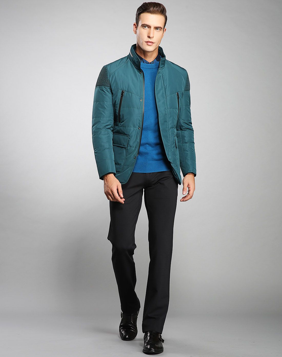 迪赛deicae男装专场 【锁热】功能面料松紧袖帅气立领款羽绒服 商品