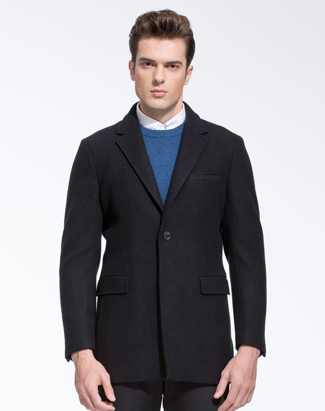 男装黑色修身平驳领两粒单排扣西服大衣