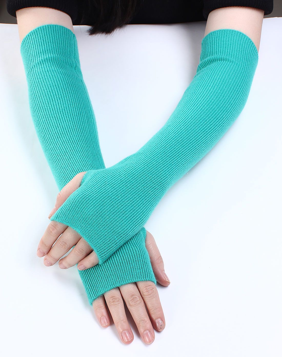 女绿色净色抽条长筒保暖护手露指羊毛手套