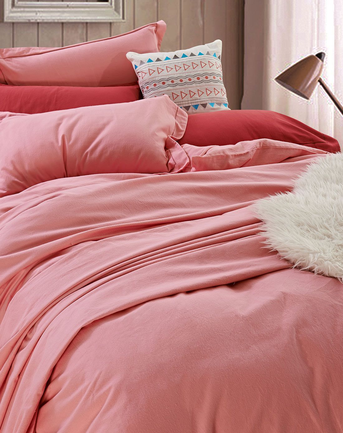伊瓦纯色拉绒床品四件套深粉色 1.8m
