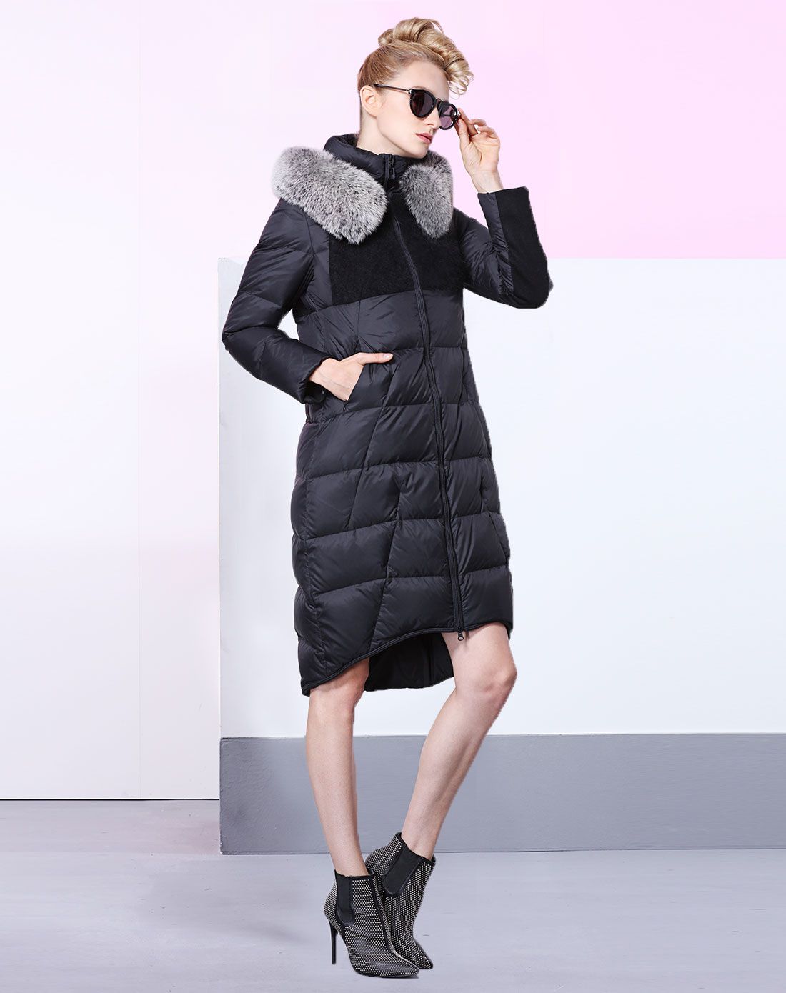 卡雷尔cerel vogue羽绒专场漆黑色蓬松毛帽修身拼接羽绒服2f