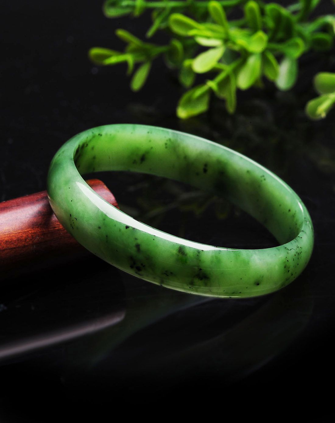 tamina 天然苹果绿和田碧玉手镯内径53-54mm